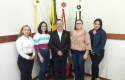 Equipe da Prefeitura Municipal com o leiloeiro após o fim do trabalho